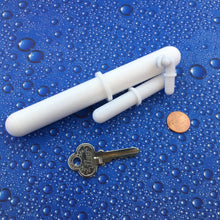 Load image into Gallery viewer, Round / Cylindrical Stirring Bars (with removable ring) (various sizes available)